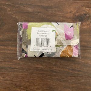NWT Adorable Vera Bradley quick swipe clutch